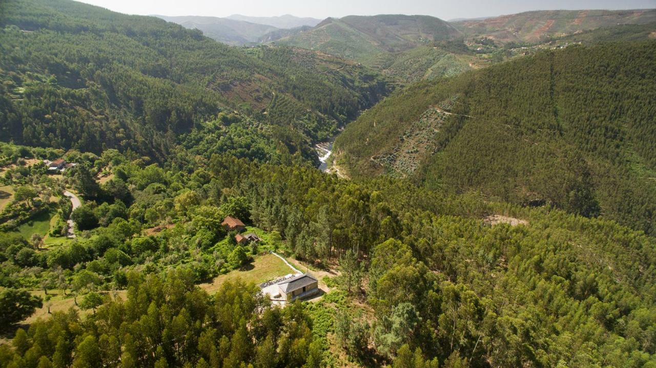 הוילה אלוורנגה Quintinha De Donim מראה חיצוני תמונה